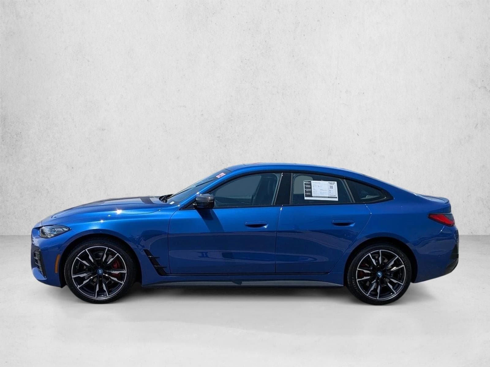 2023 BMW i4 M50 - Photo 9