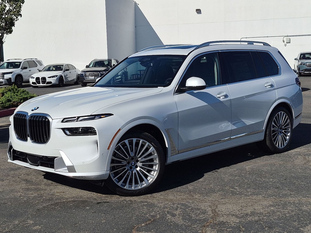 New 2027 BMW X7 xDrive40i SUV