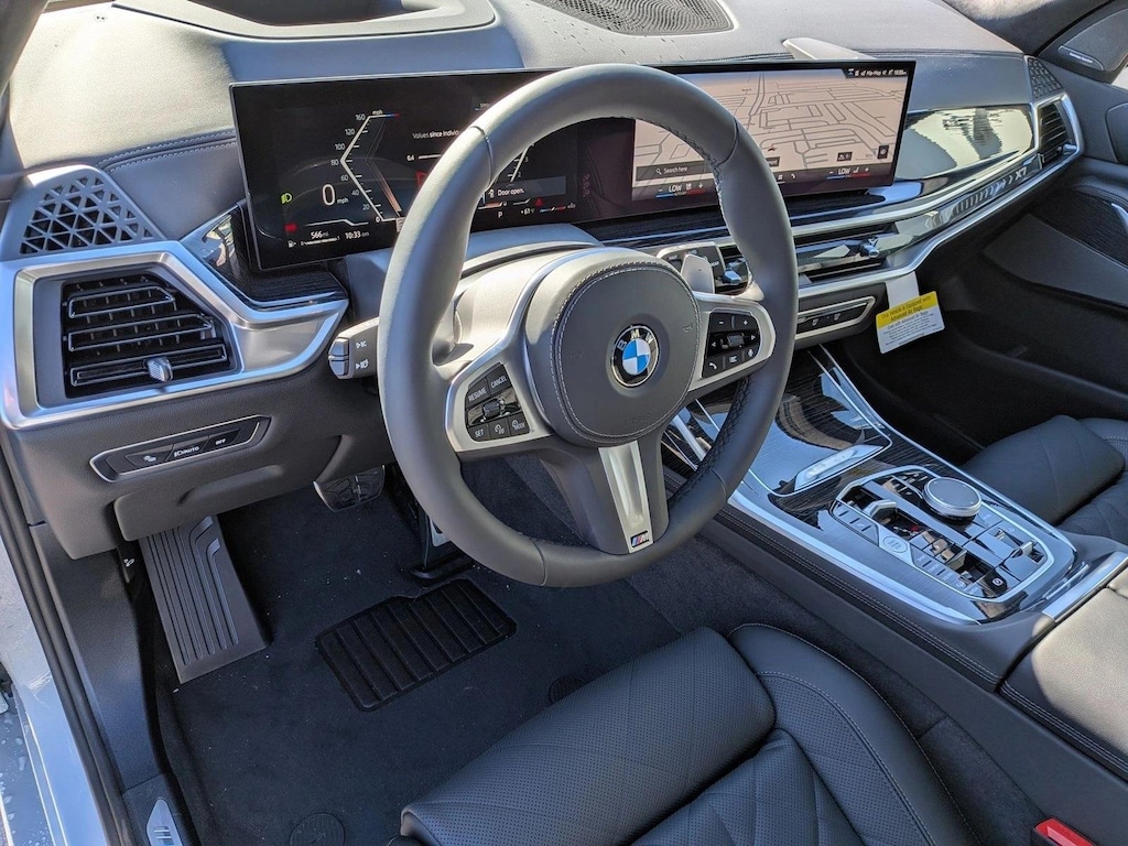 New 2026 BMW X7 xDrive40i SUV