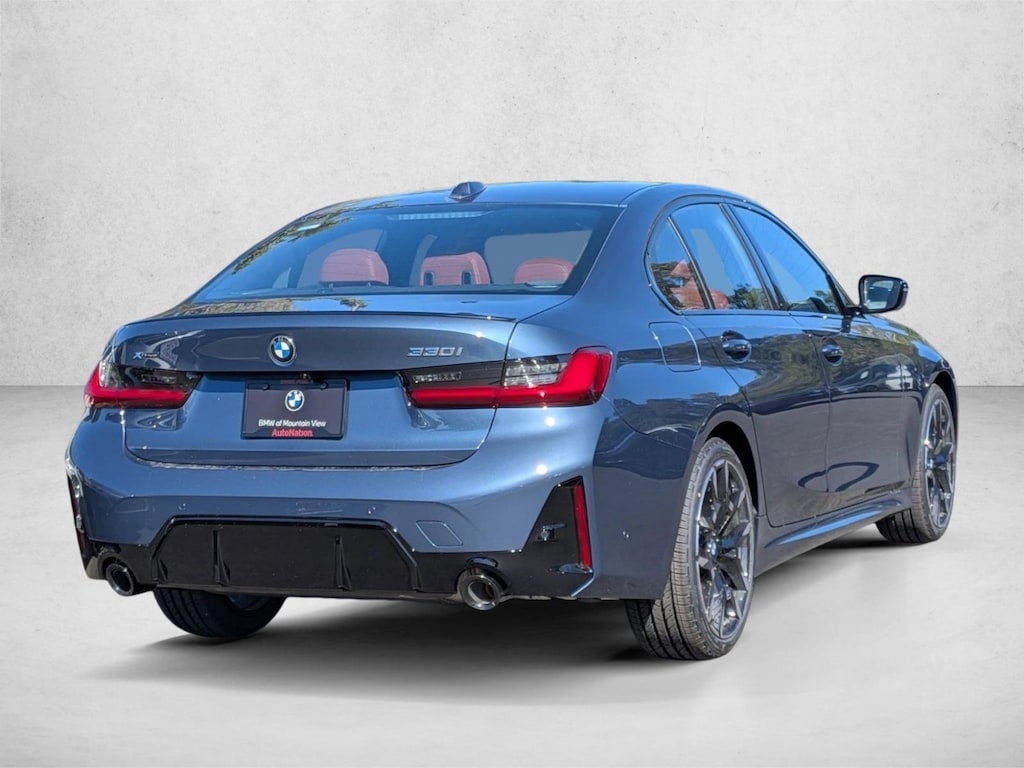 New 2026 BMW 330i xDrive Sedan