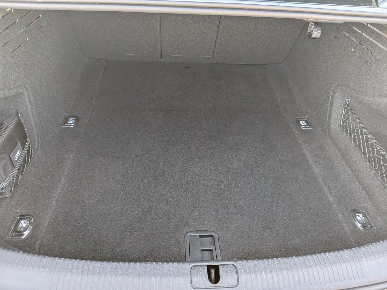 2018 Audi A4 2.0T photo 5