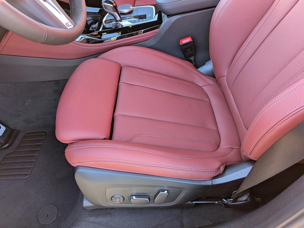 New 2025 BMW X4 xDrive30i SUV