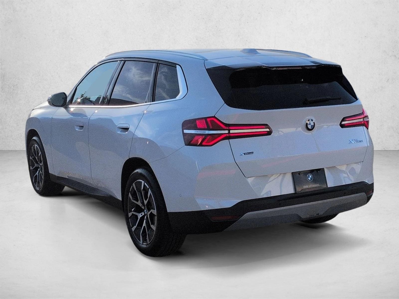 2025 BMW X3 30 xDrive photo 3