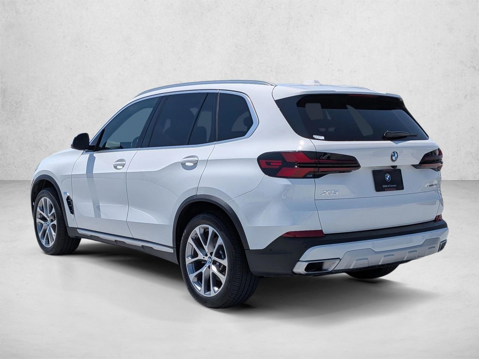 2026 BMW X5 40i - Photo 8