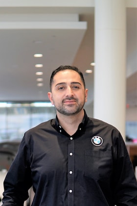 Staff member Ali Bayat from ID_b902562d19cf