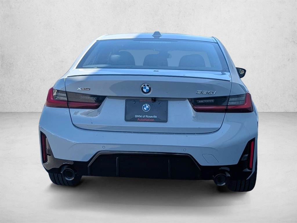 New 2026 BMW 330i xDrive Sedan