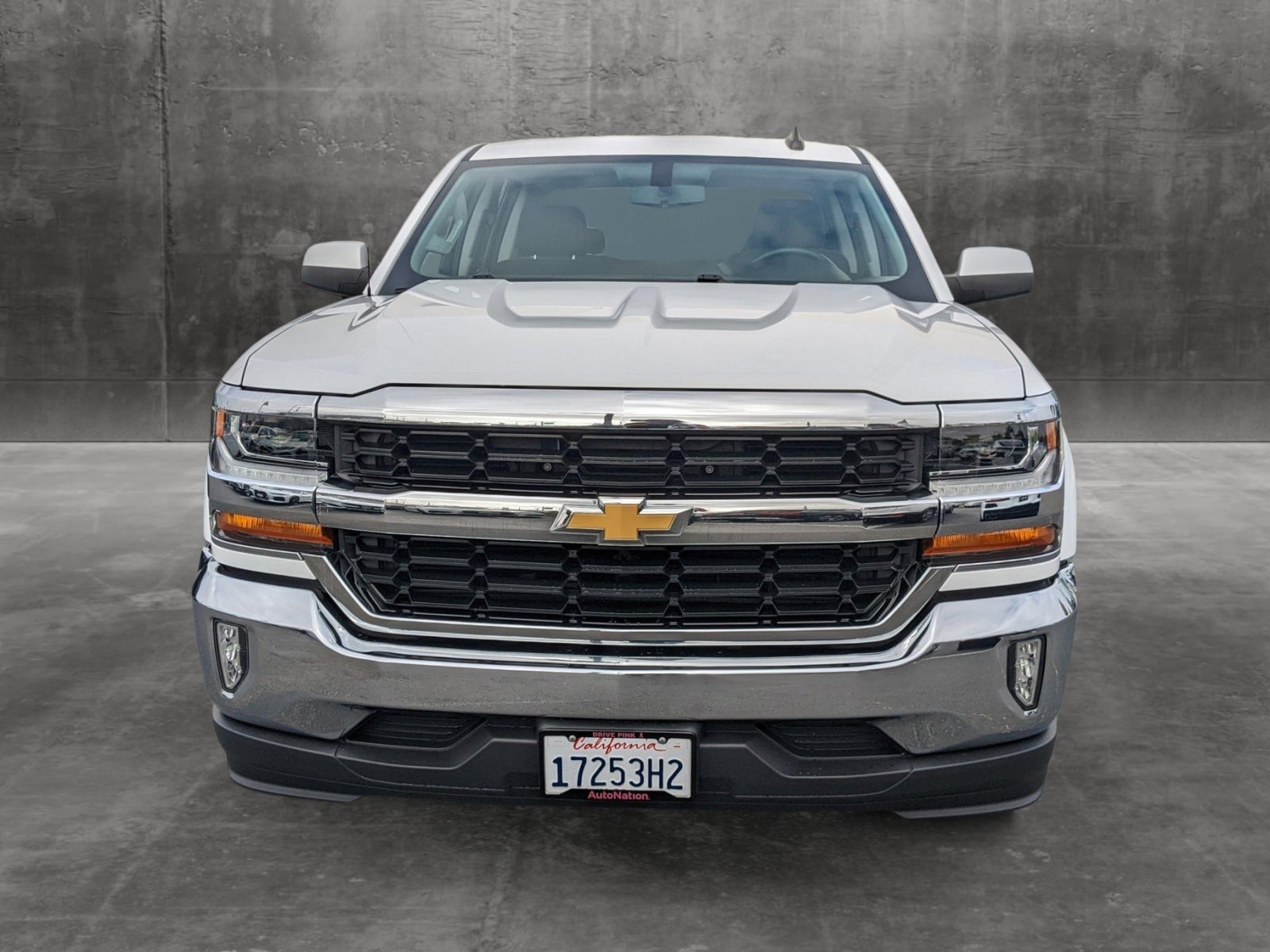 Used 2017 Chevrolet Silverado 1500 LT with VIN 1GCPCREC6HF219194 for sale in Fremont, CA