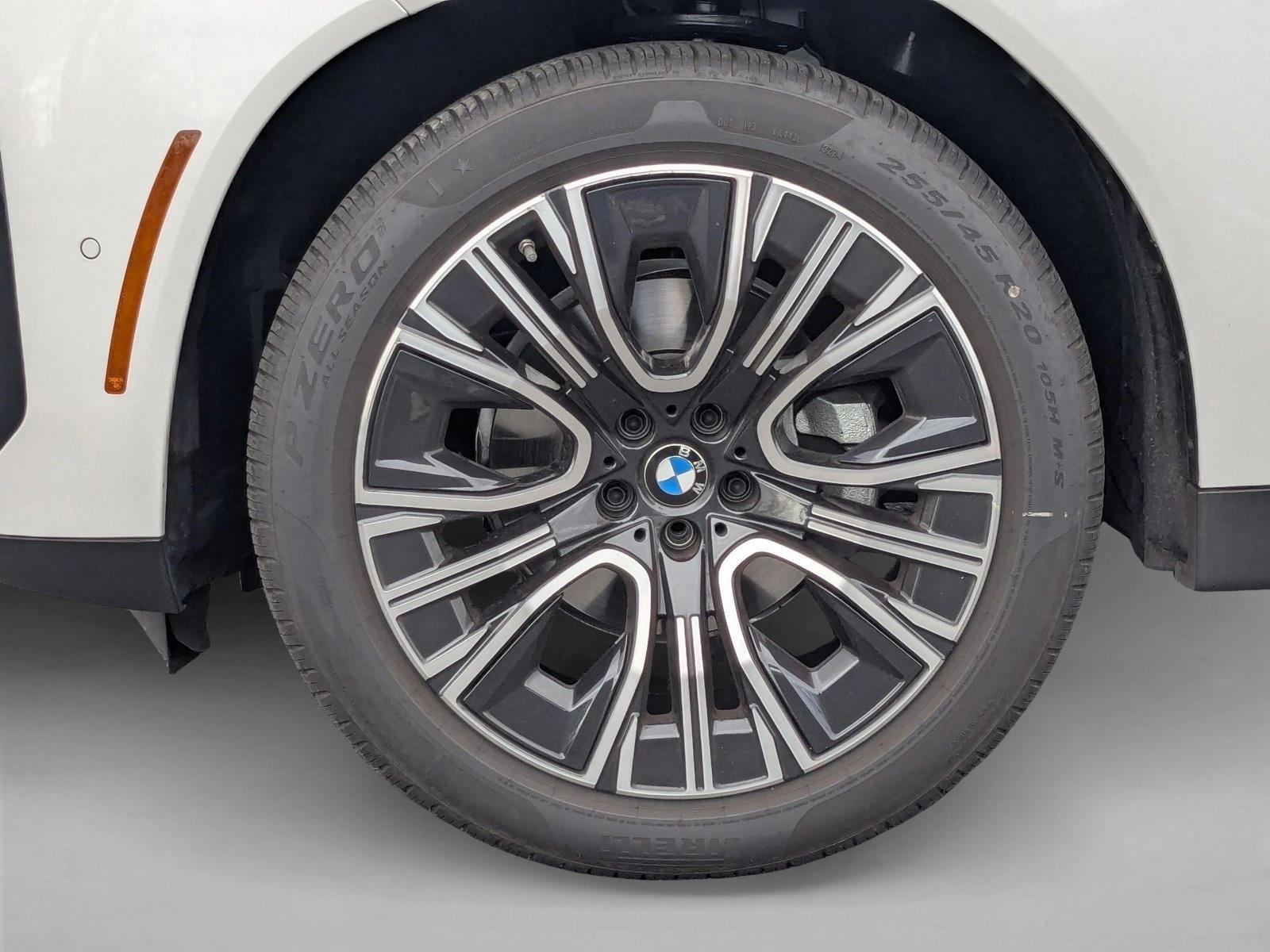 2025 BMW X3 30 - Photo 24