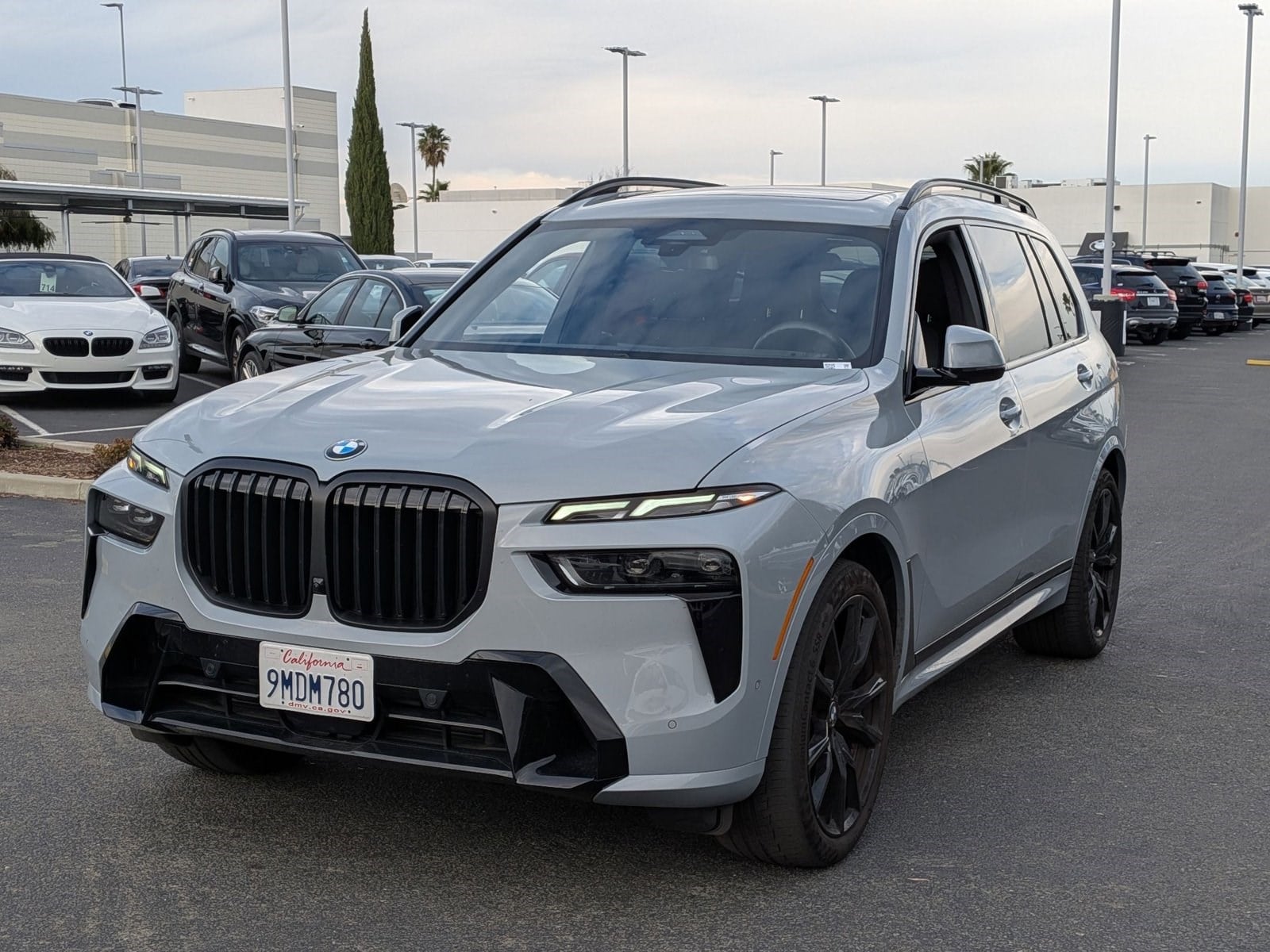 2024 BMW X7 40i's photo