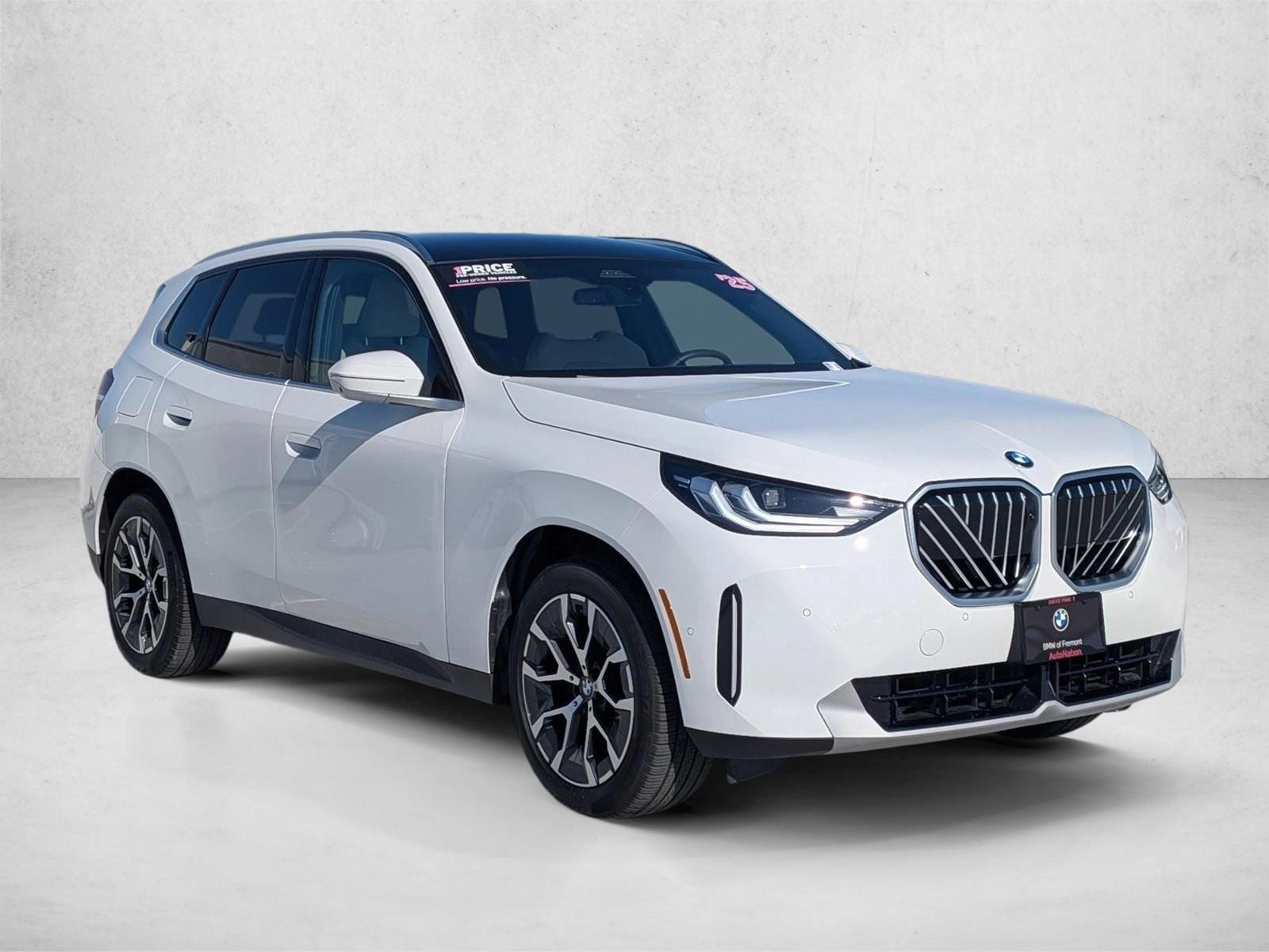 2025 BMW X3 30 xDrive photo 2