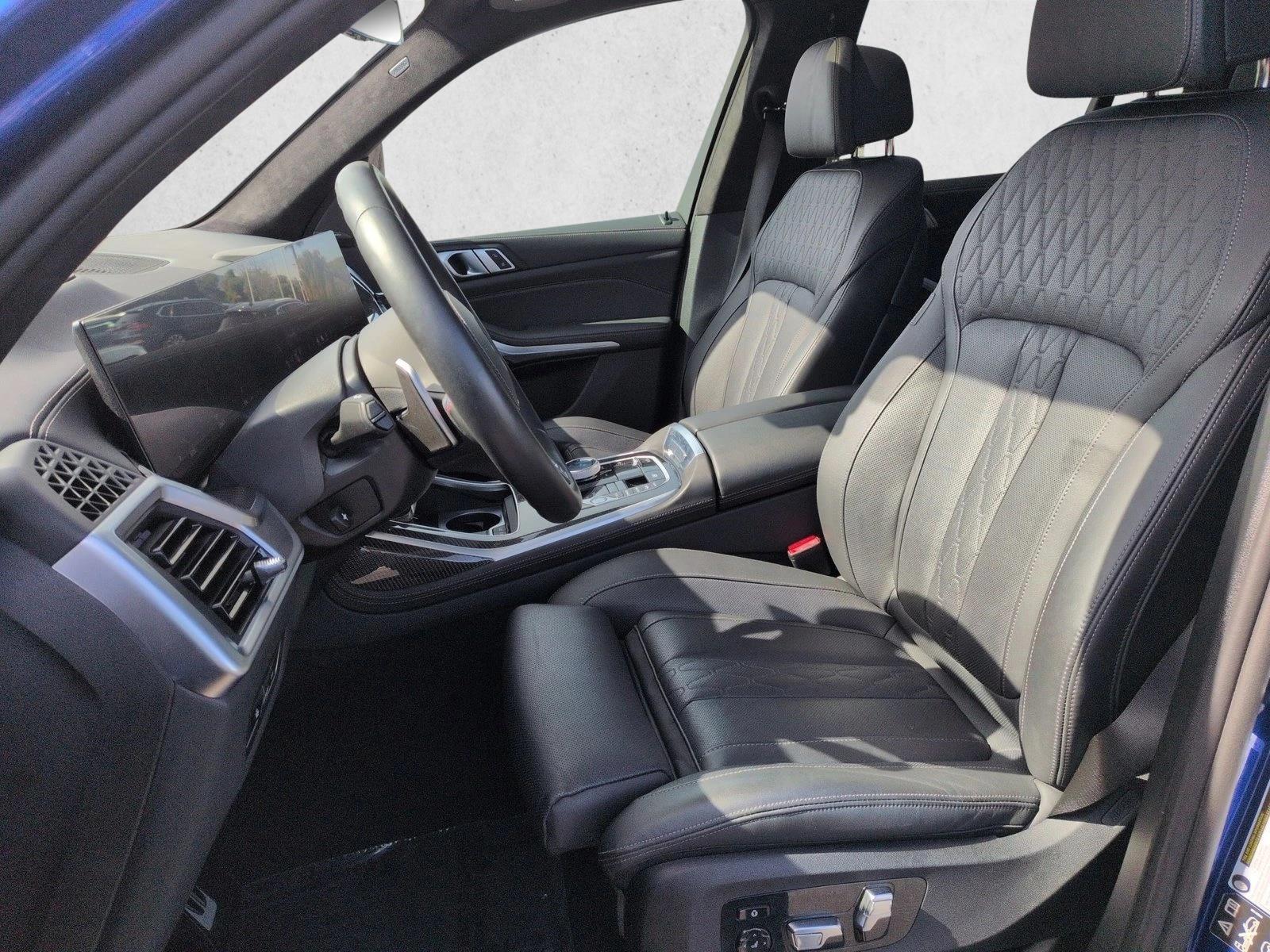 2025 BMW X7 M60i - Photo 17