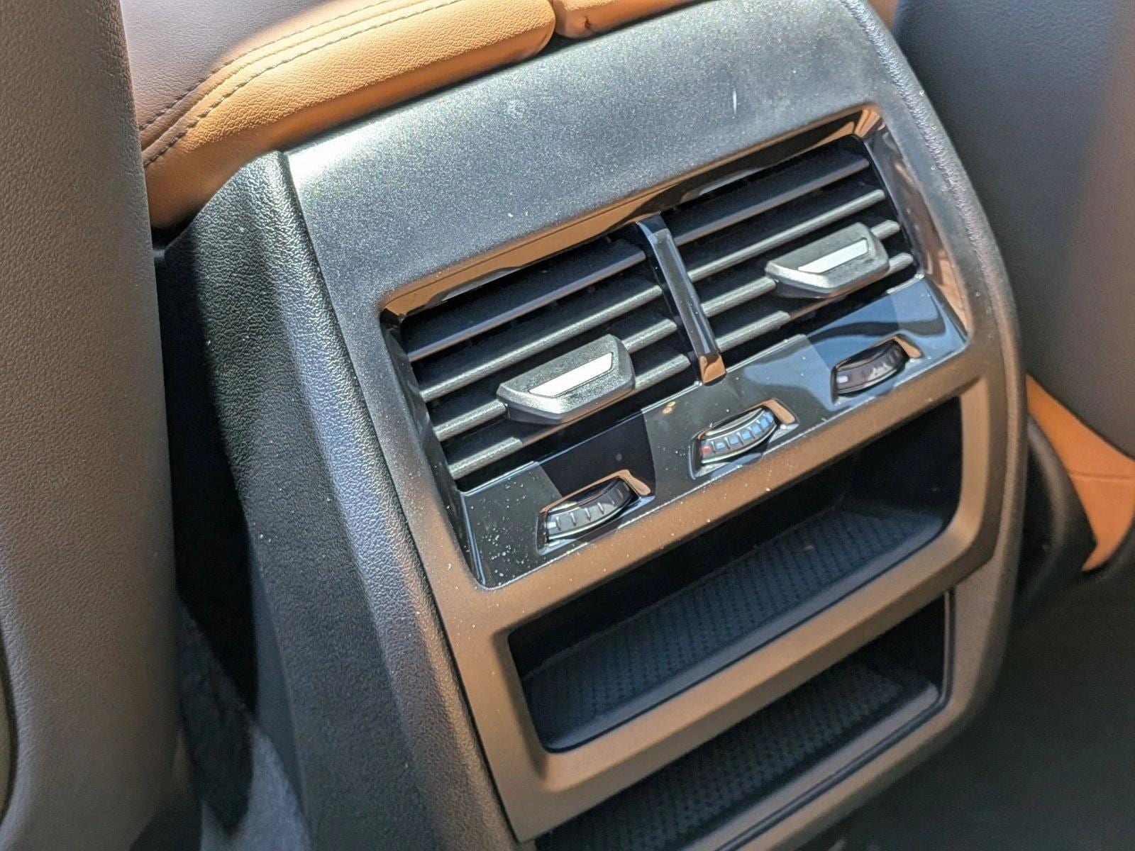 2026 BMW X5 40i - Photo 18