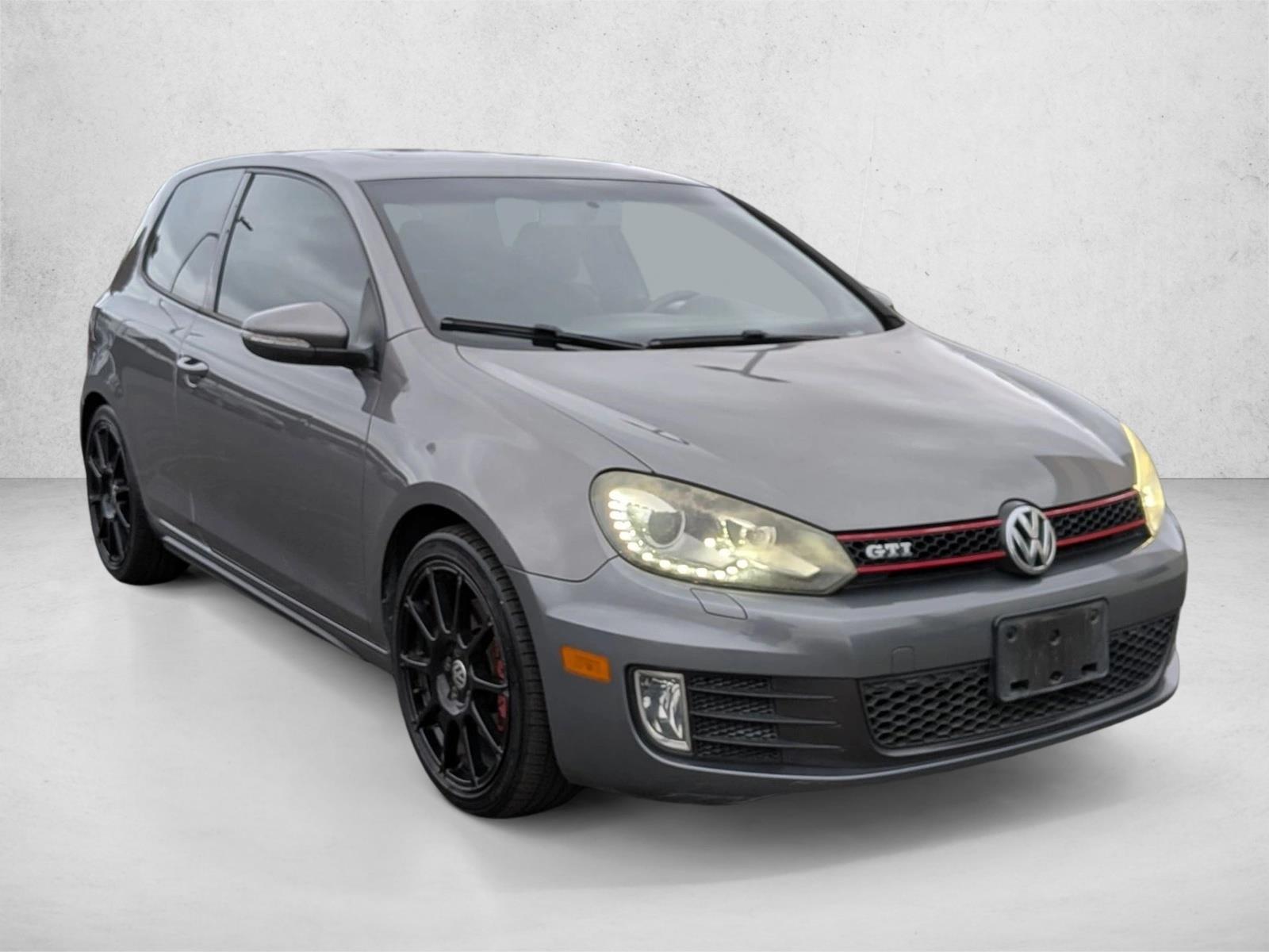 2012 Volkswagen Golf GTI photo 2
