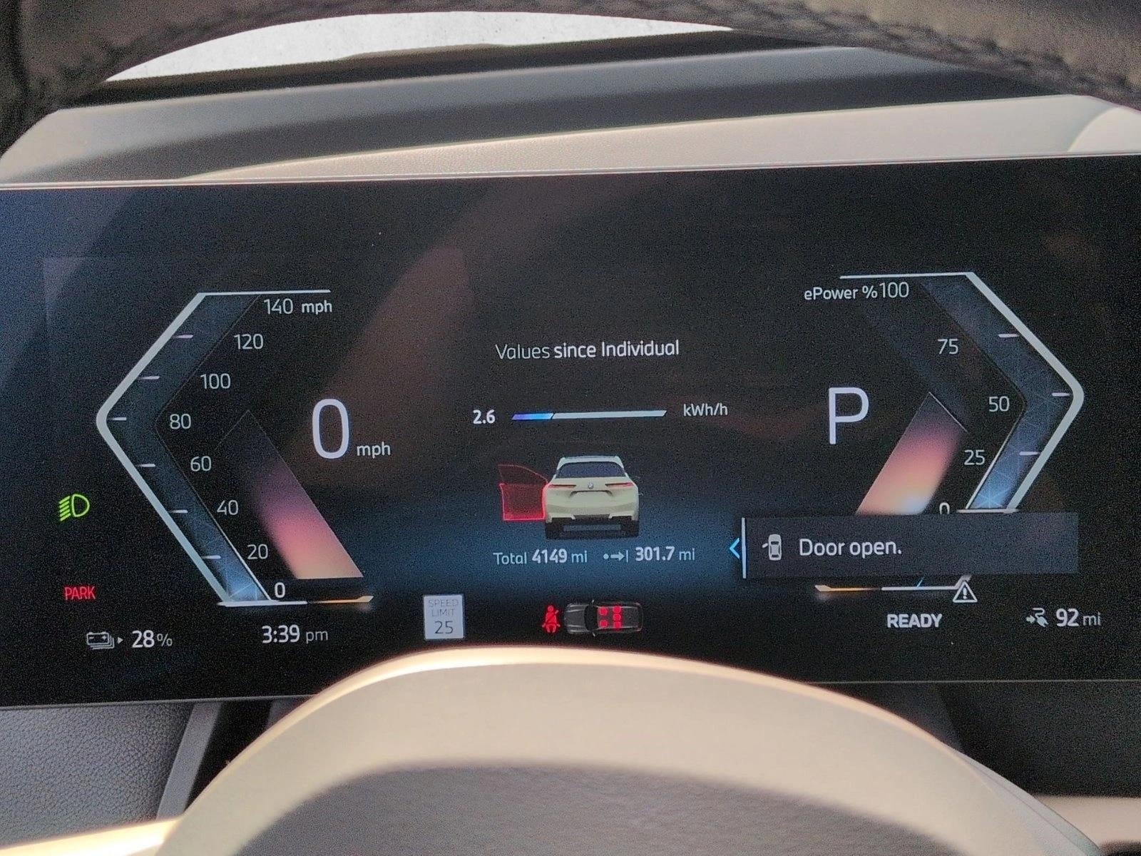 2026 BMW iX 60 - Photo 11