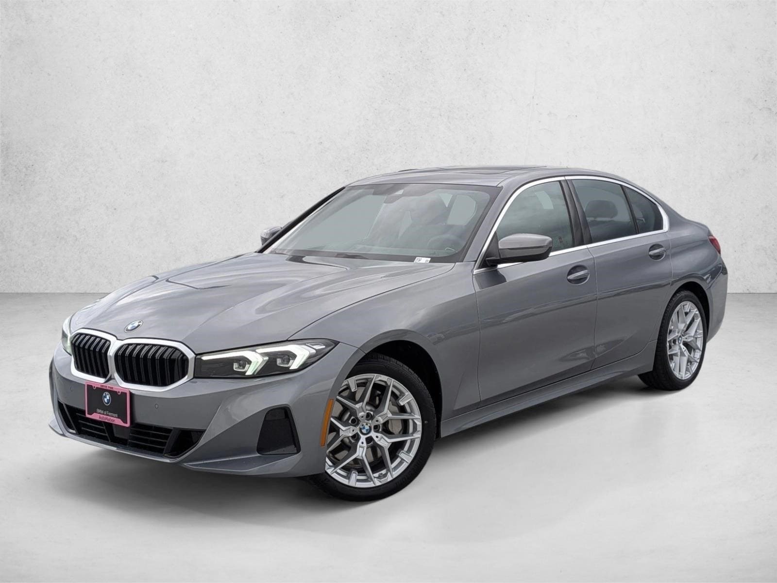 2025 BMW 3 Series 330i Sedan's photo