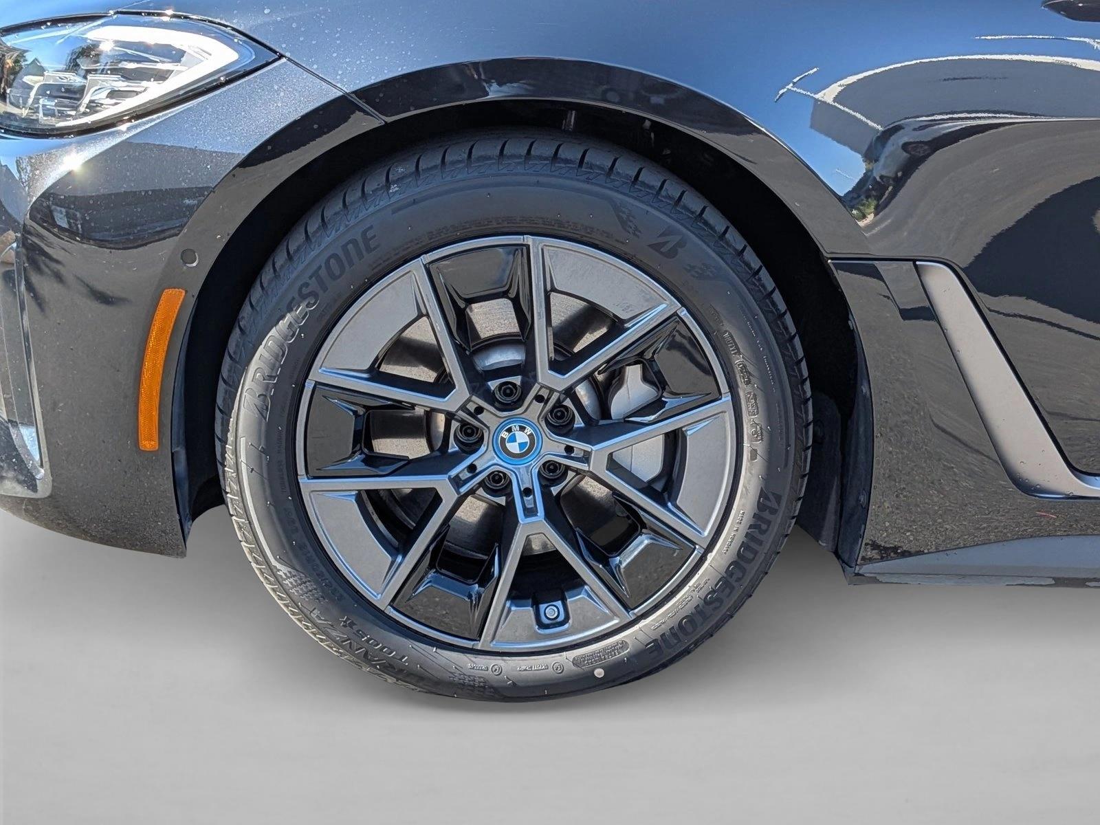 2023 BMW i4 40 - Photo 24