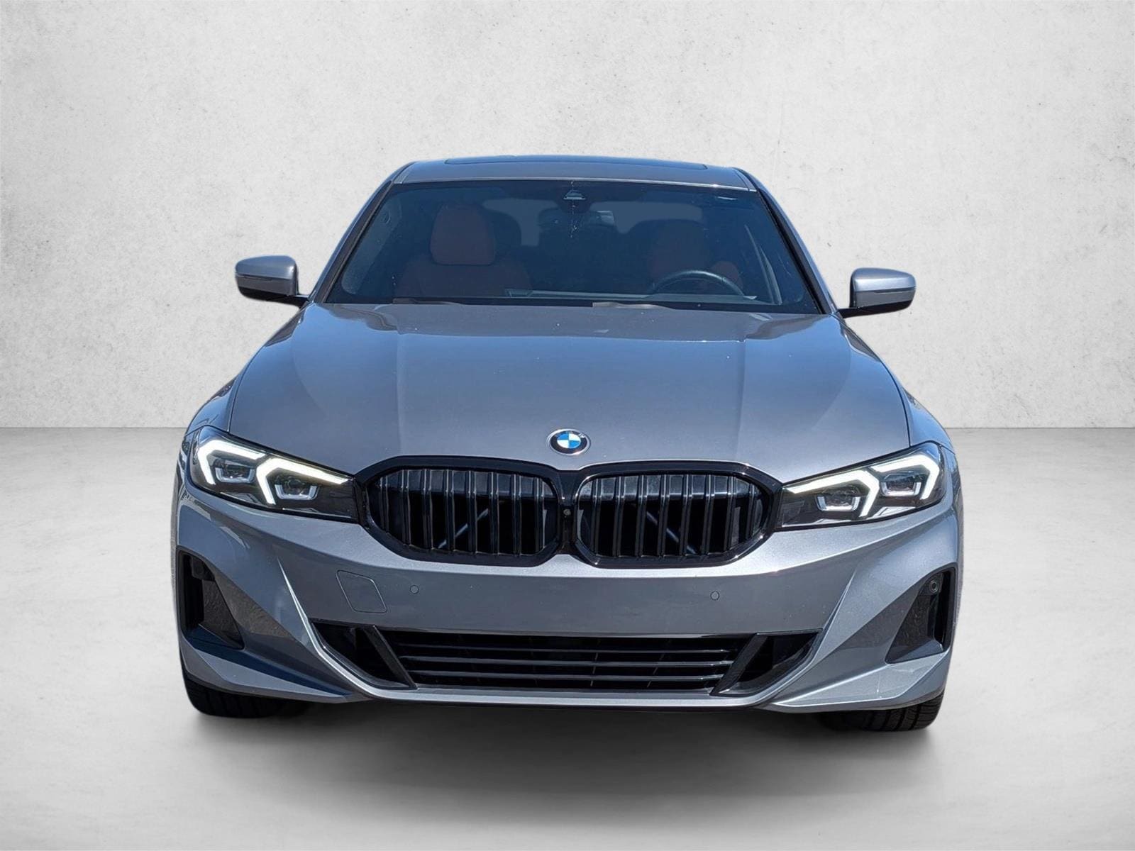 2024 BMW 3 Series 330i - Photo 2