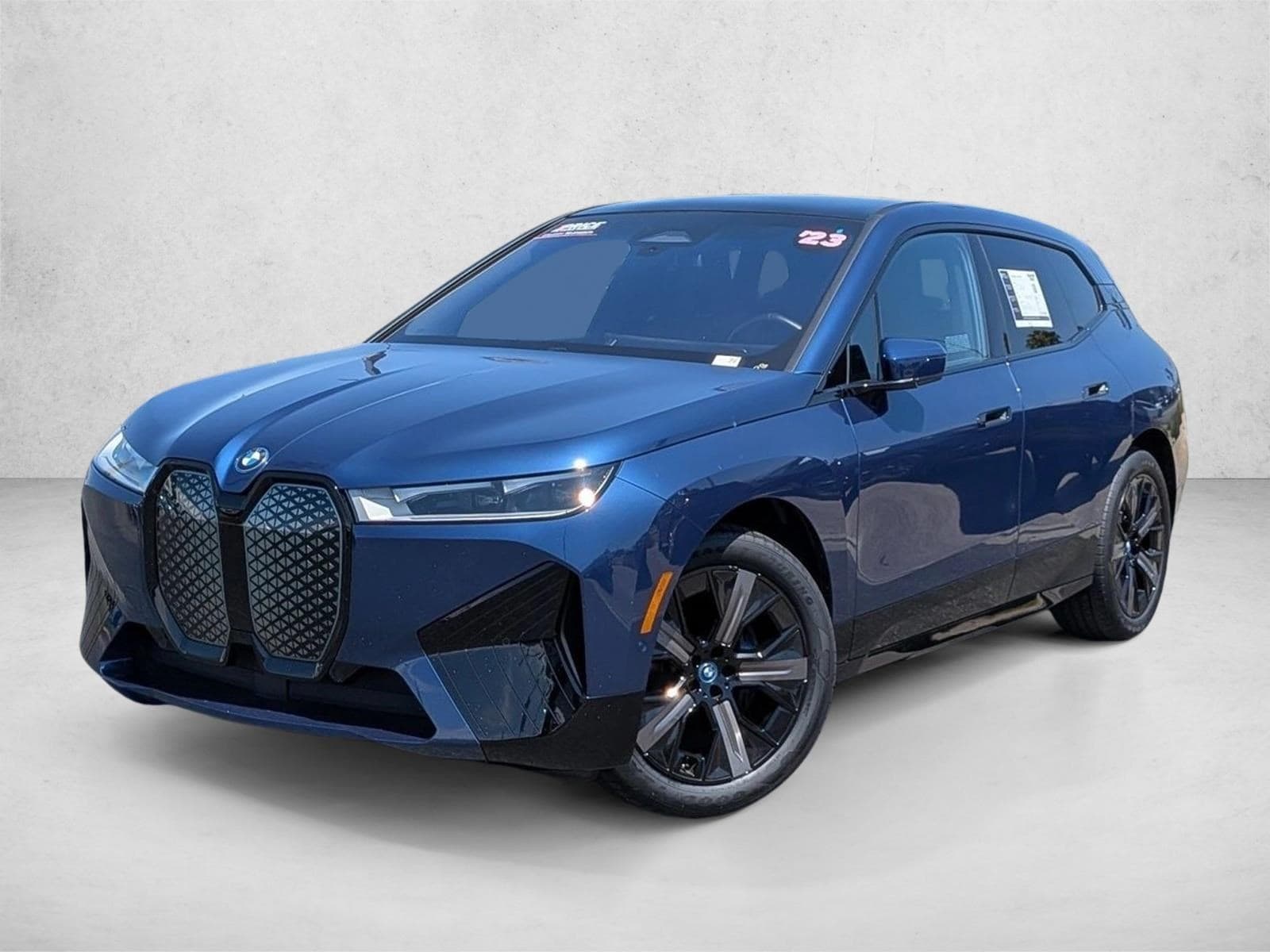 2023 BMW iX
