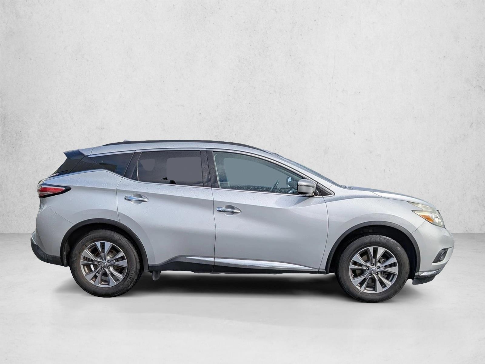 2017 Nissan Murano SV photo 4
