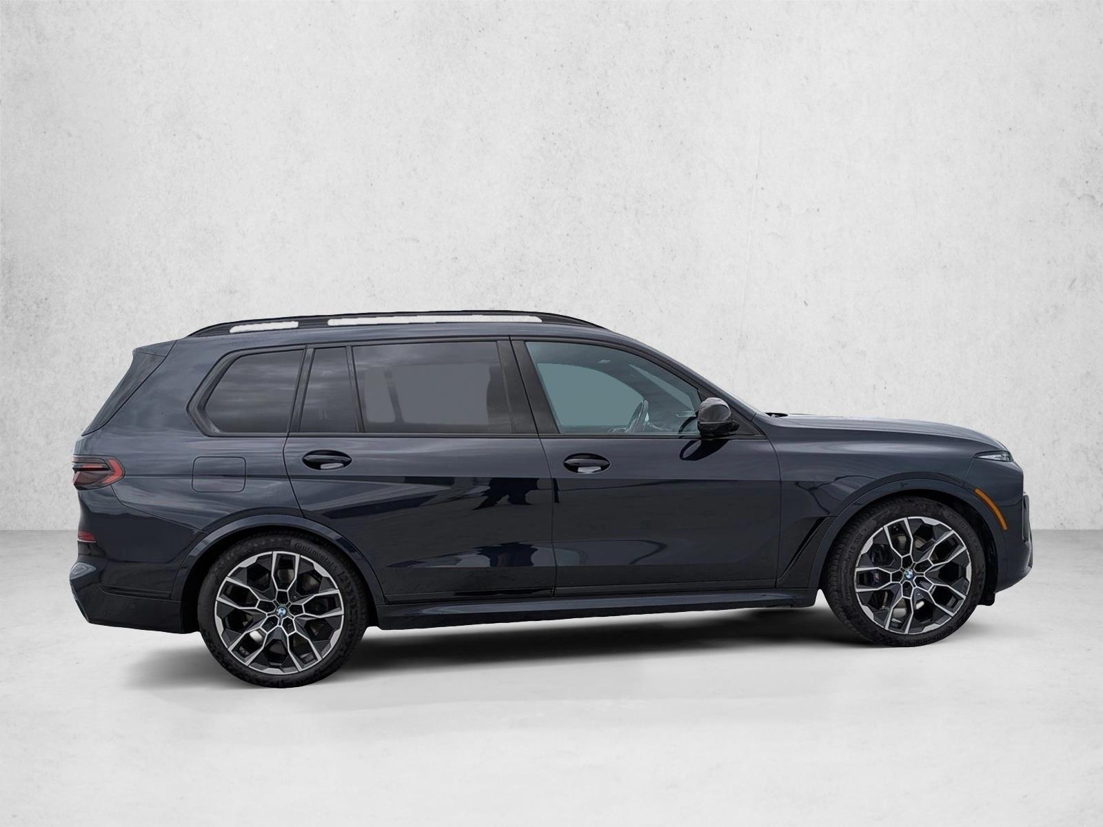2024 BMW X7 M60i photo 4