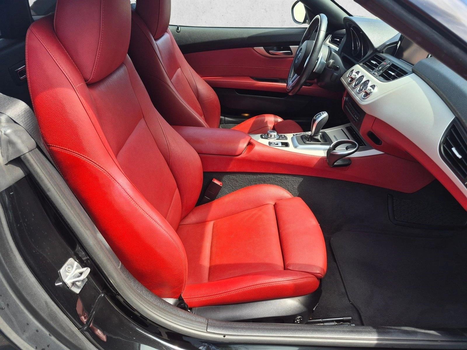 2016 BMW Z4 sDrive28i - Photo 17