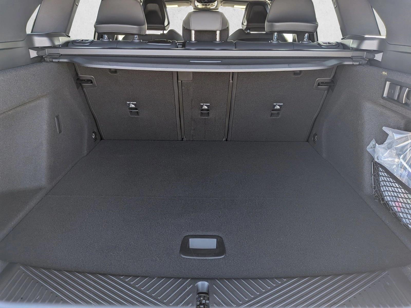 2025 BMW X3 30 - Photo 6