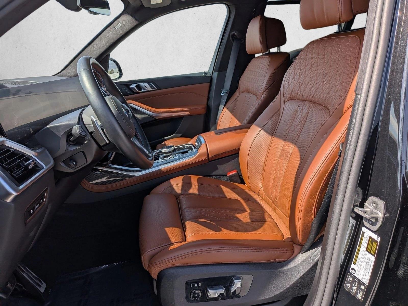 2025 BMW X7 M60i - Photo 16