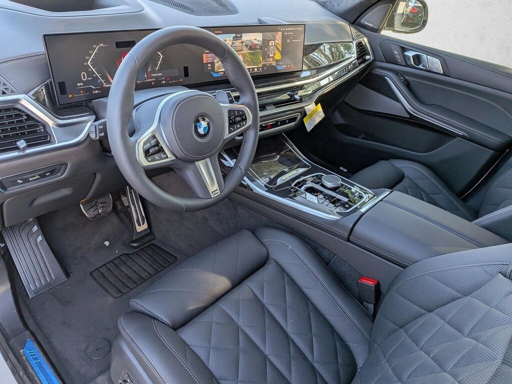 New 2027 BMW X7 xDrive40i SUV