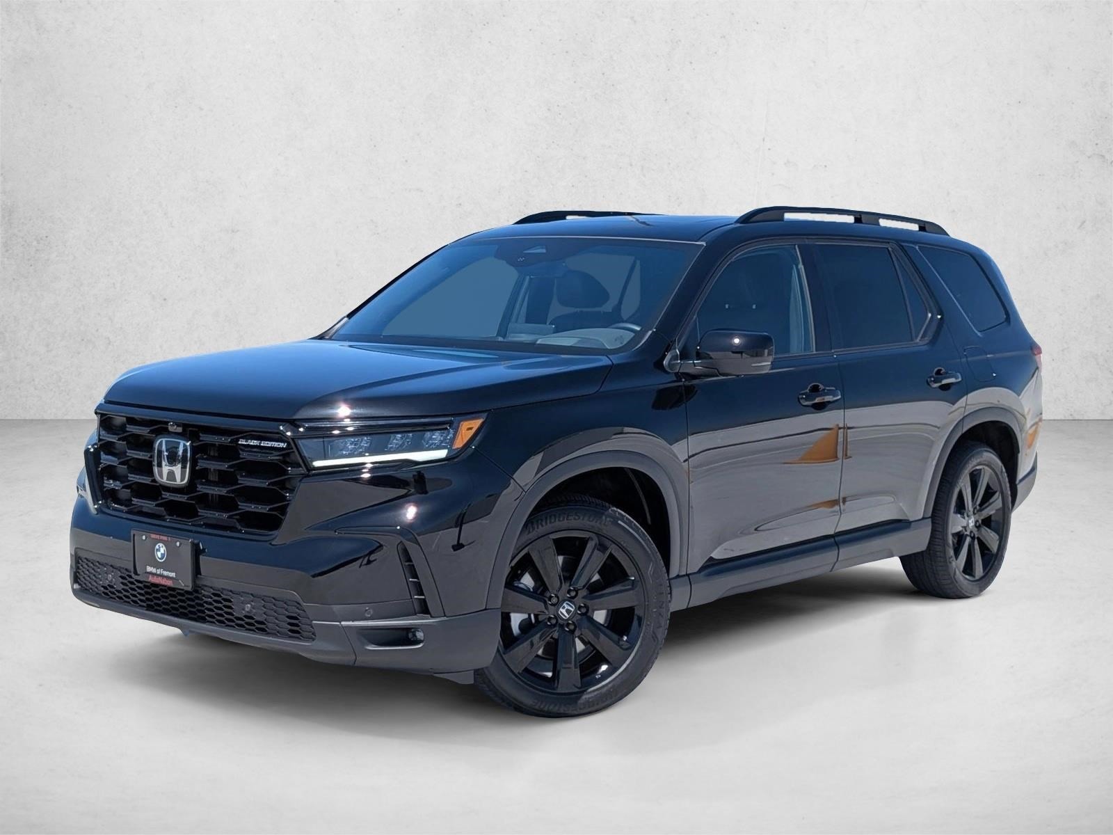 2025 Honda Pilot Black Edition AWD's photo
