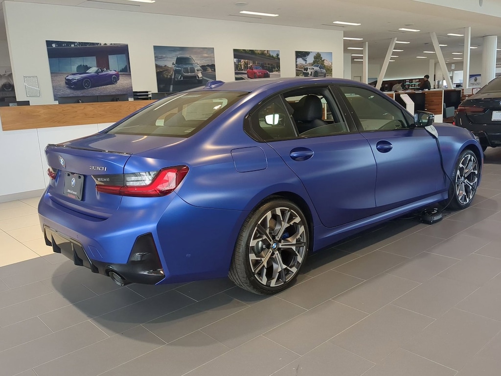 New 2026 BMW 330i NA Sedan