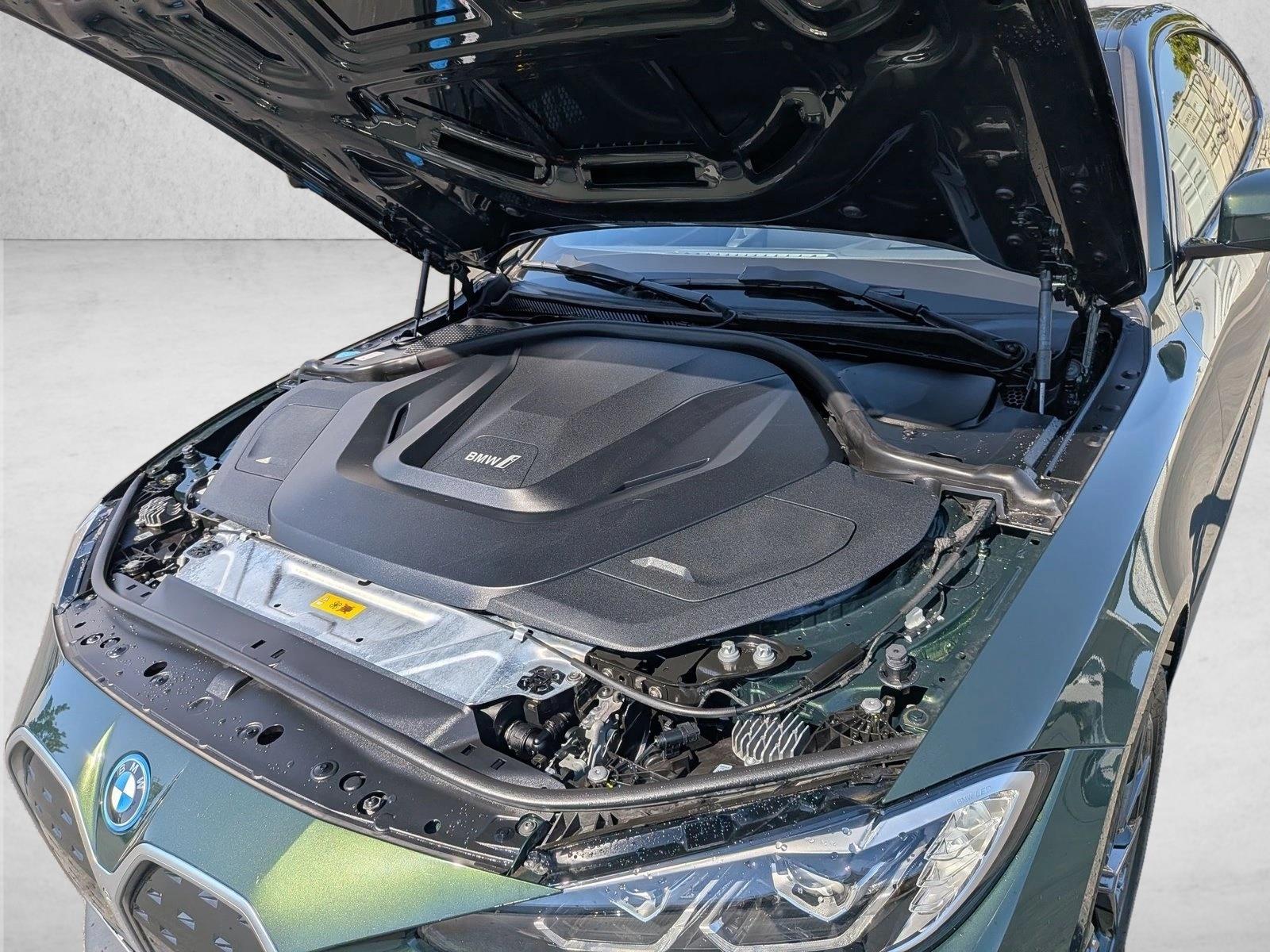 2023 BMW i4 35 - Photo 24