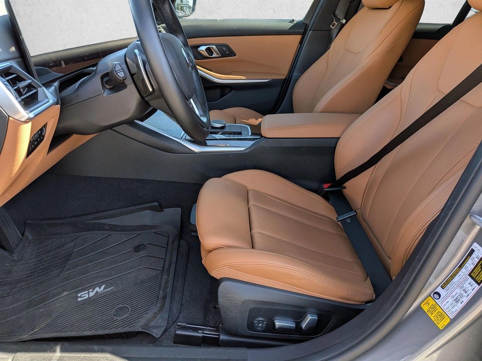 2024 BMW 3 Series 330i - Photo 13