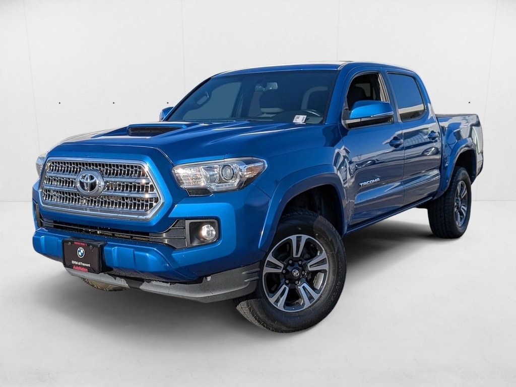 Used 2016 Toyota Tacoma SR5 V6 Truck Double Cab