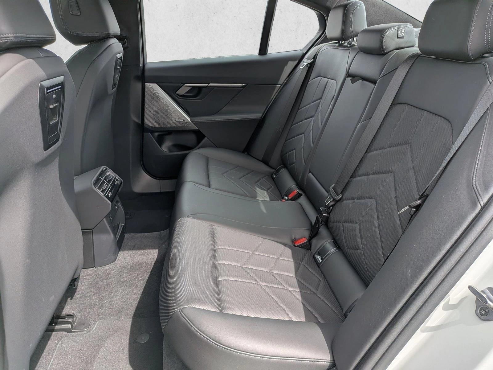 2026 BMW 5 Series 530i - Photo 20