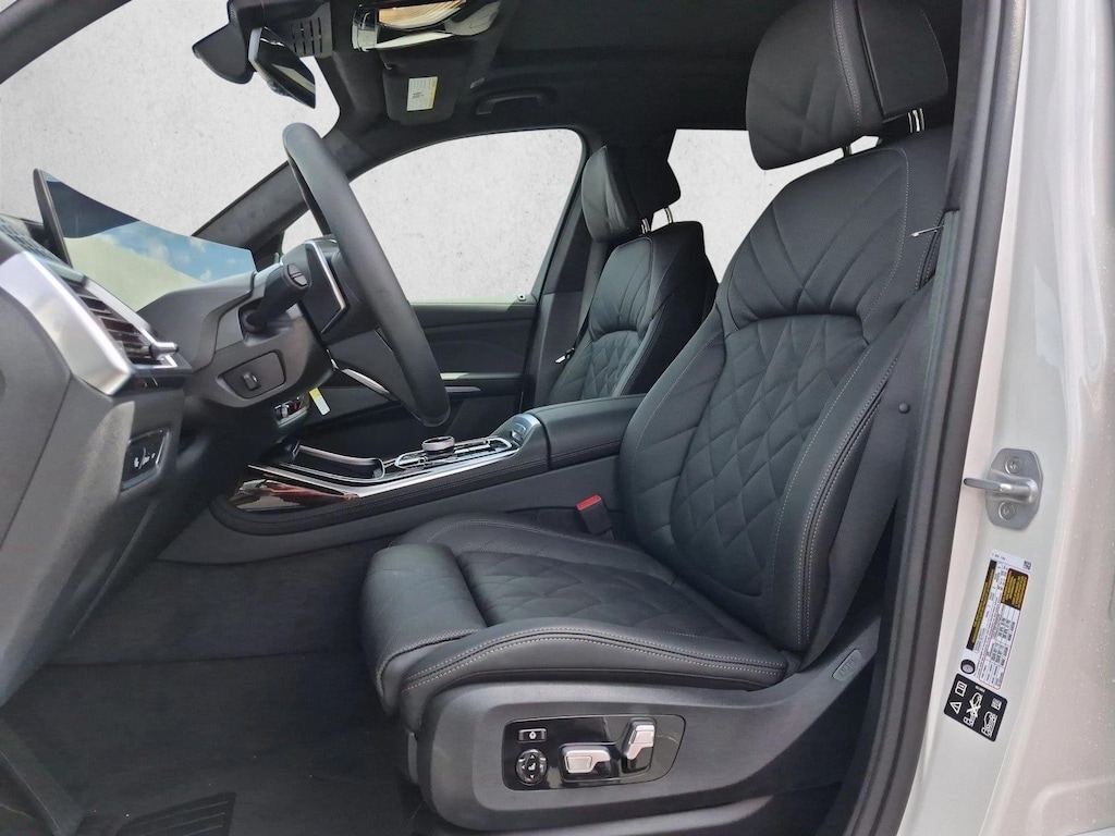 New 2027 BMW X7 xDrive40i SUV
