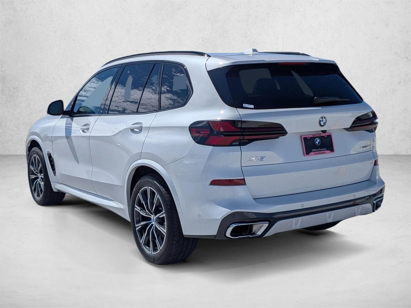 2026 BMW X5 xDrive40i photo 3
