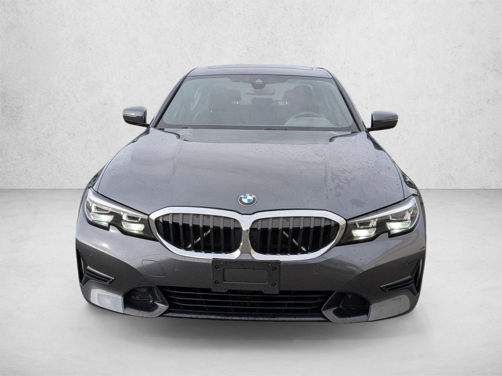 2019 Bmw 330i Sedan photo 2