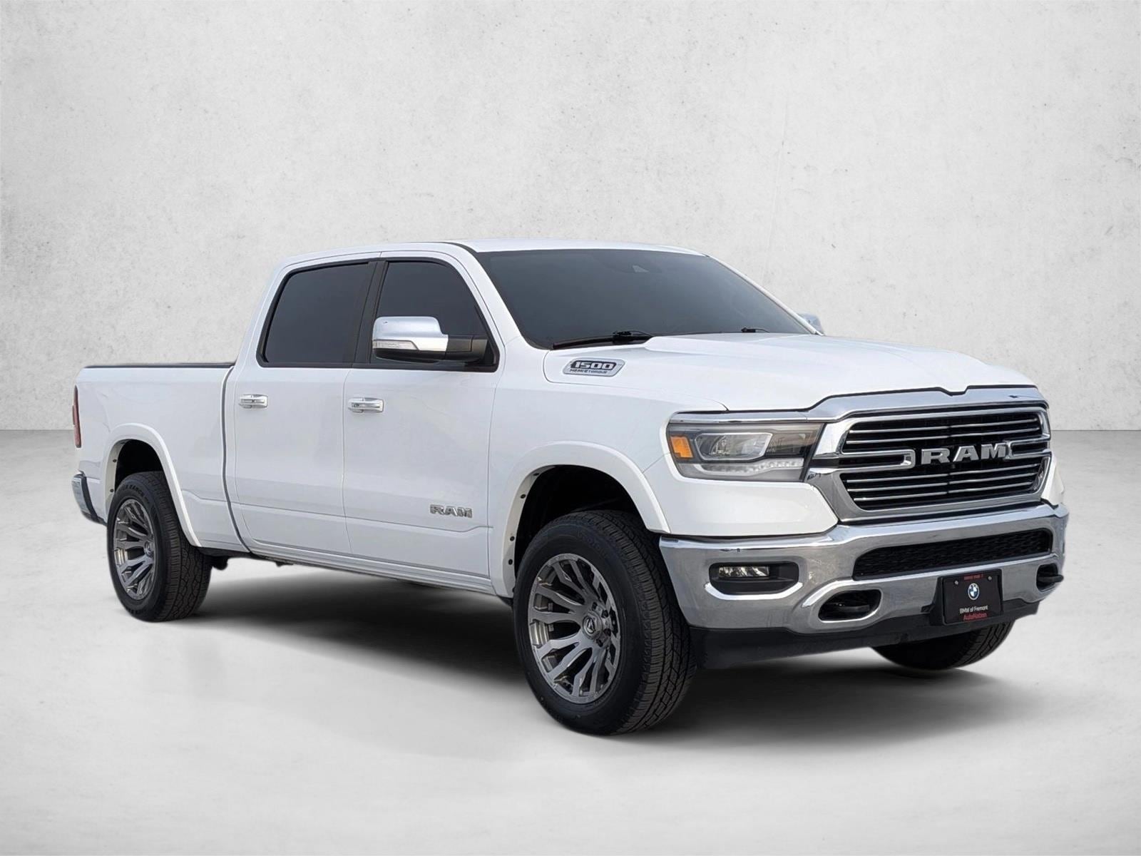 2022 Ram 1500 Laramie photo 2