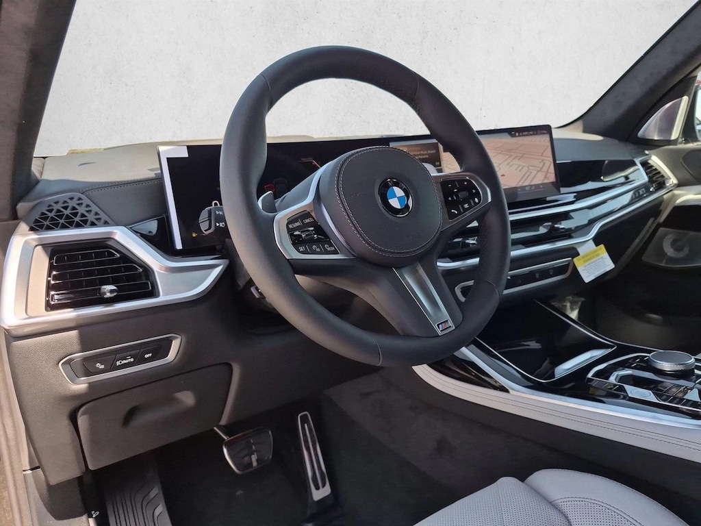 New 2027 BMW X7 xDrive40i SUV