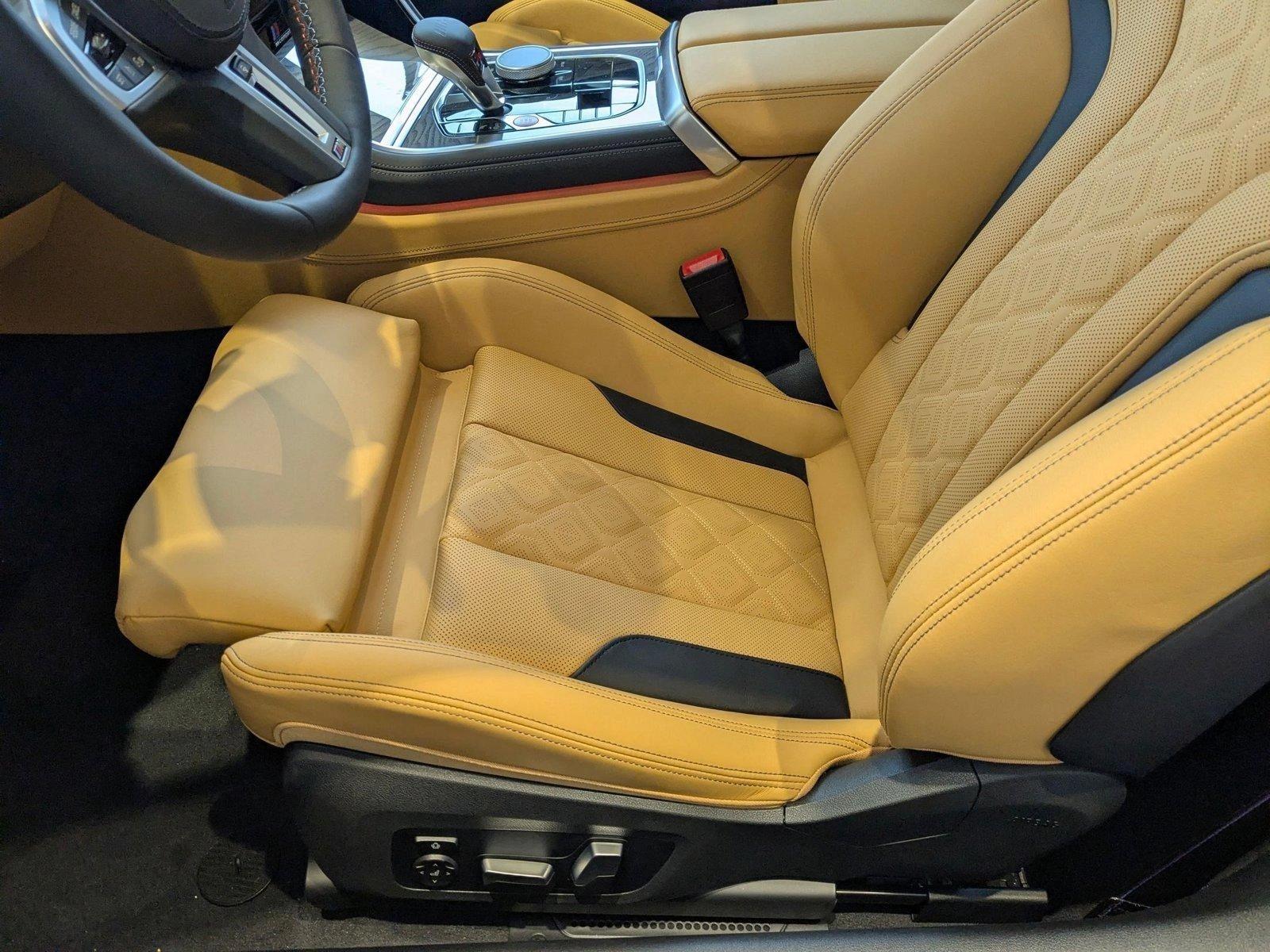2025 Bmw M8 Competition photo 4