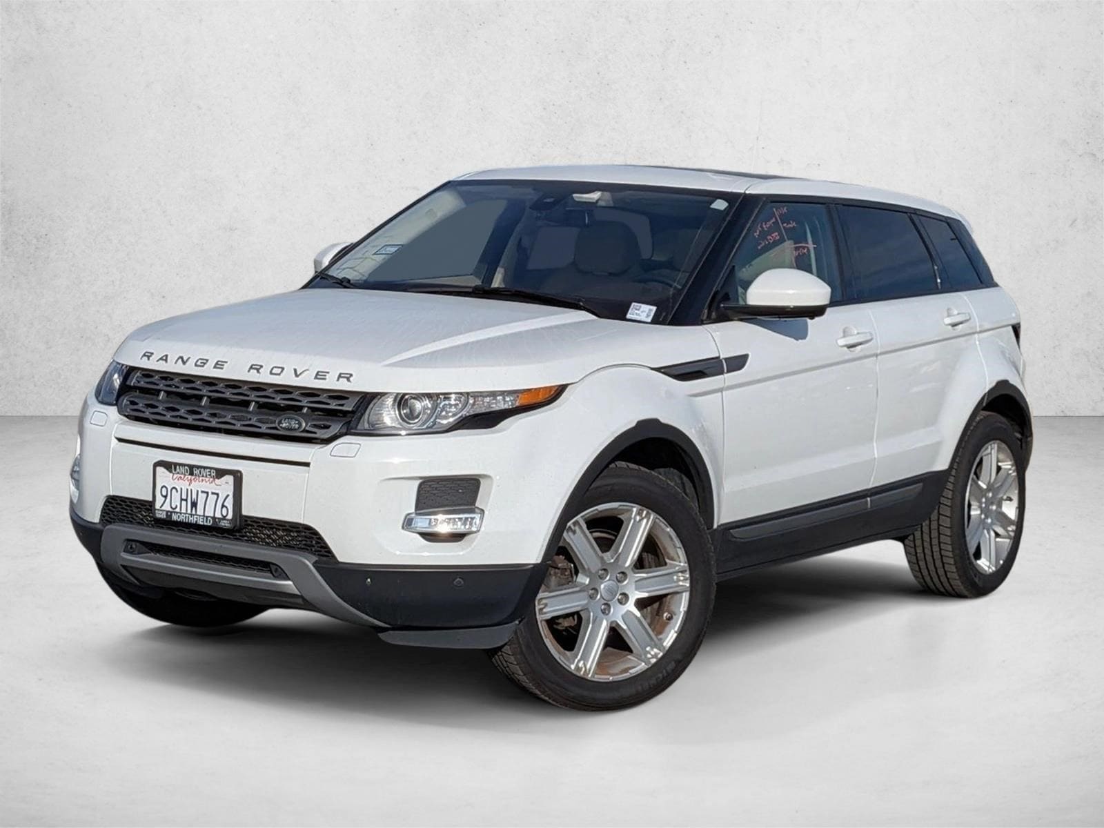2015 Land Rover Range Rover Evoque Pure Premium's photo