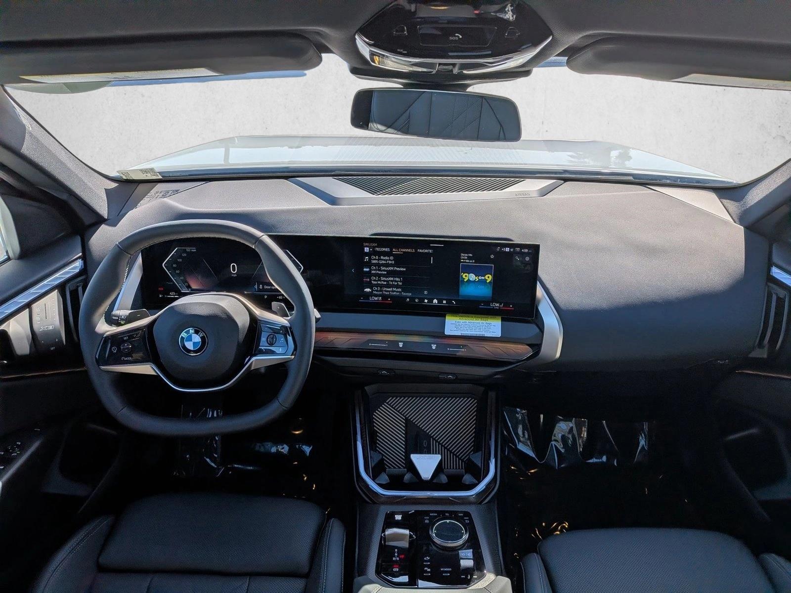 2025 BMW X3 30 - Photo 18