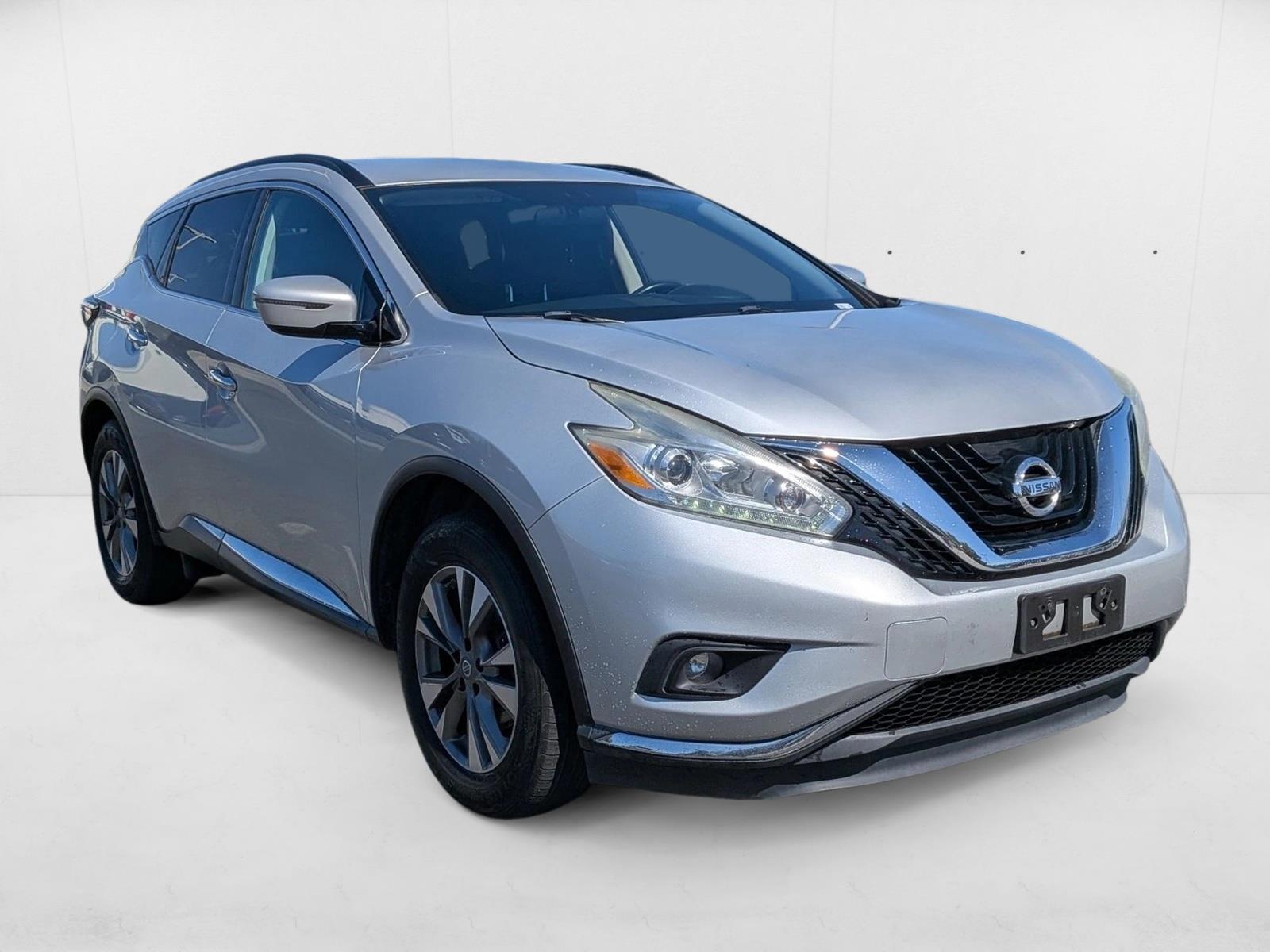 2017 Nissan Murano SV photo 3