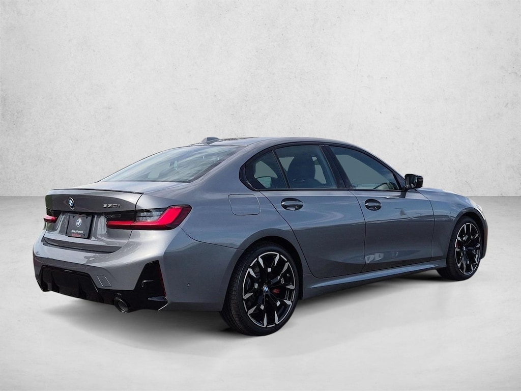 New 2026 BMW 330i Sedan