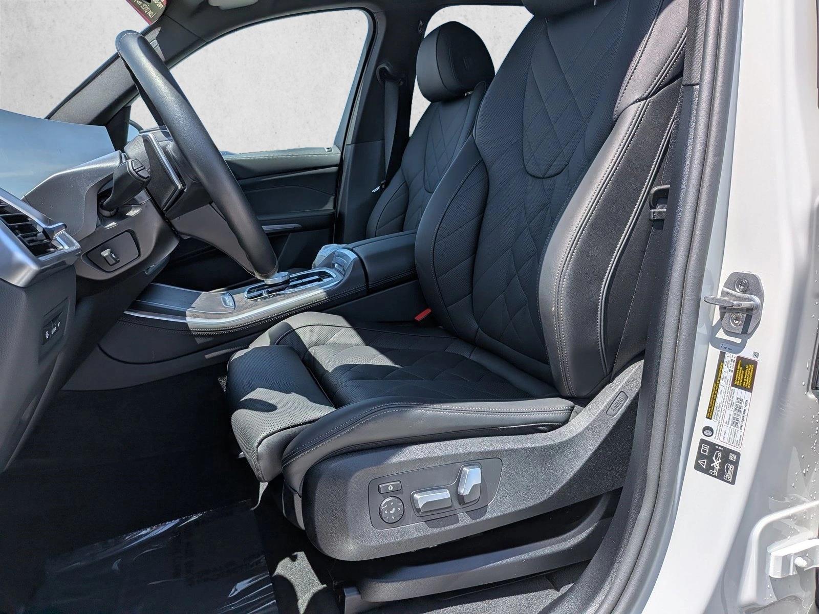 2026 BMW X5 40i - Photo 17