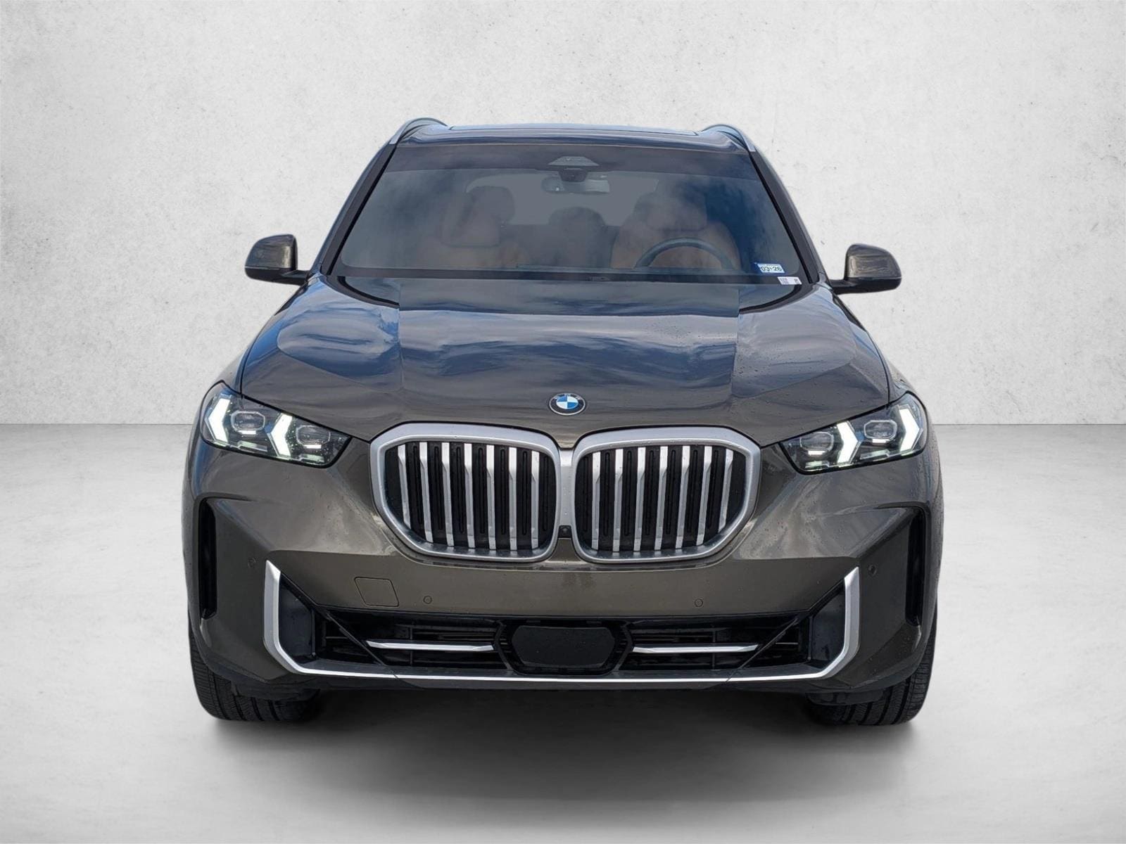 2024 BMW X5 sDrive40i photo 2