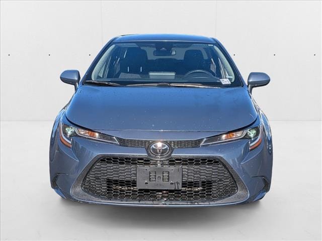 Used 2022 Toyota Corolla LE with VIN JTDEPMAE0NJ221117 for sale in Northfield, Minnesota
