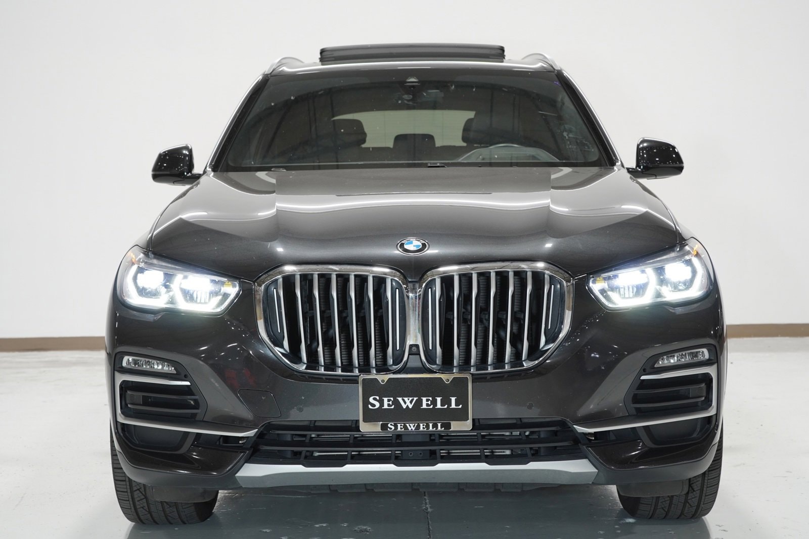 Used 2019 BMW X5 40i with VIN 5UXCR6C53KLL53653 for sale in Grapevine, TX