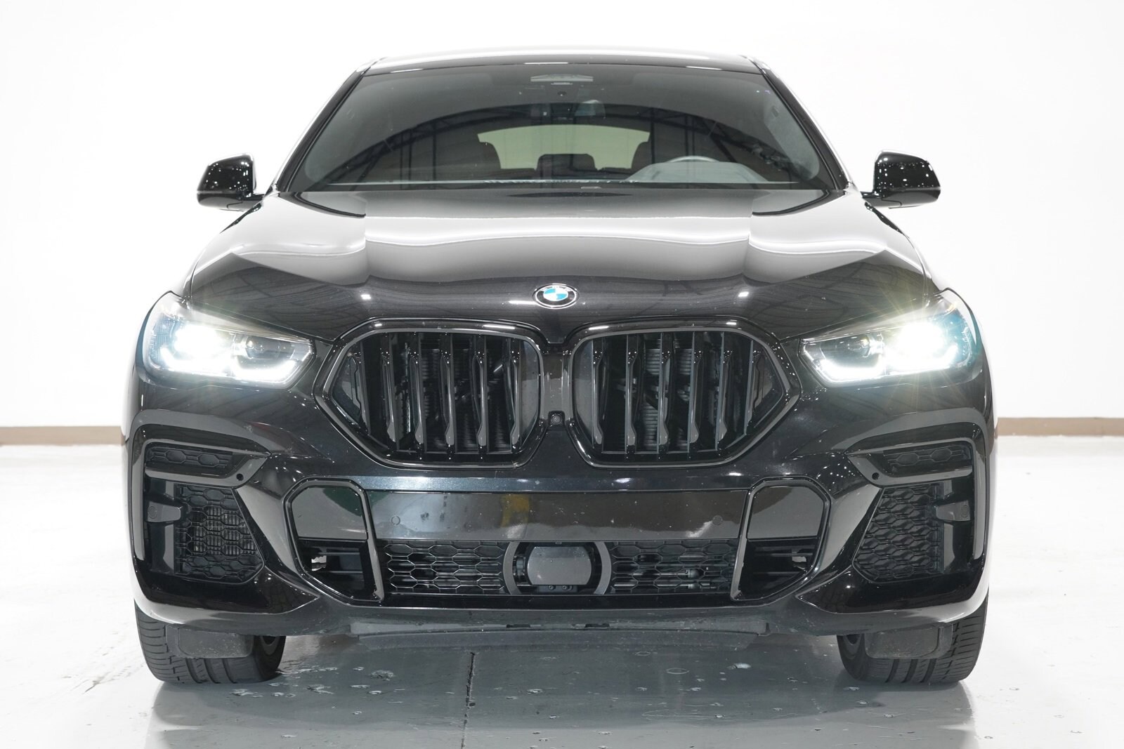 Certified 2022 BMW X6 M50i with VIN 5UXCY8C09N9M36380 for sale in Grapevine, TX