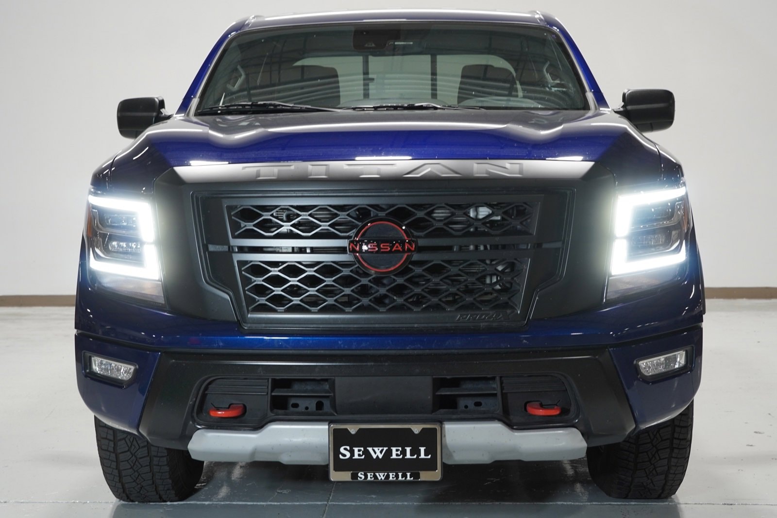 Used 2024 Nissan Titan PRO-4X with VIN 1N6AA1ED2RN107406 for sale in Grapevine, TX